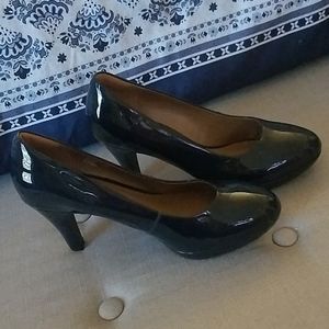 Clarks- Patent leather heels